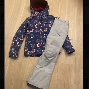 Roxy Snow Jacket and Snow Pants Combo